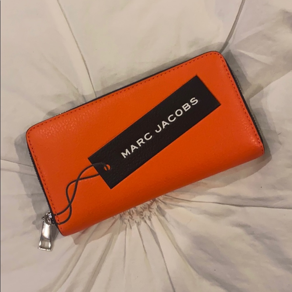 Marc jacobs wallet